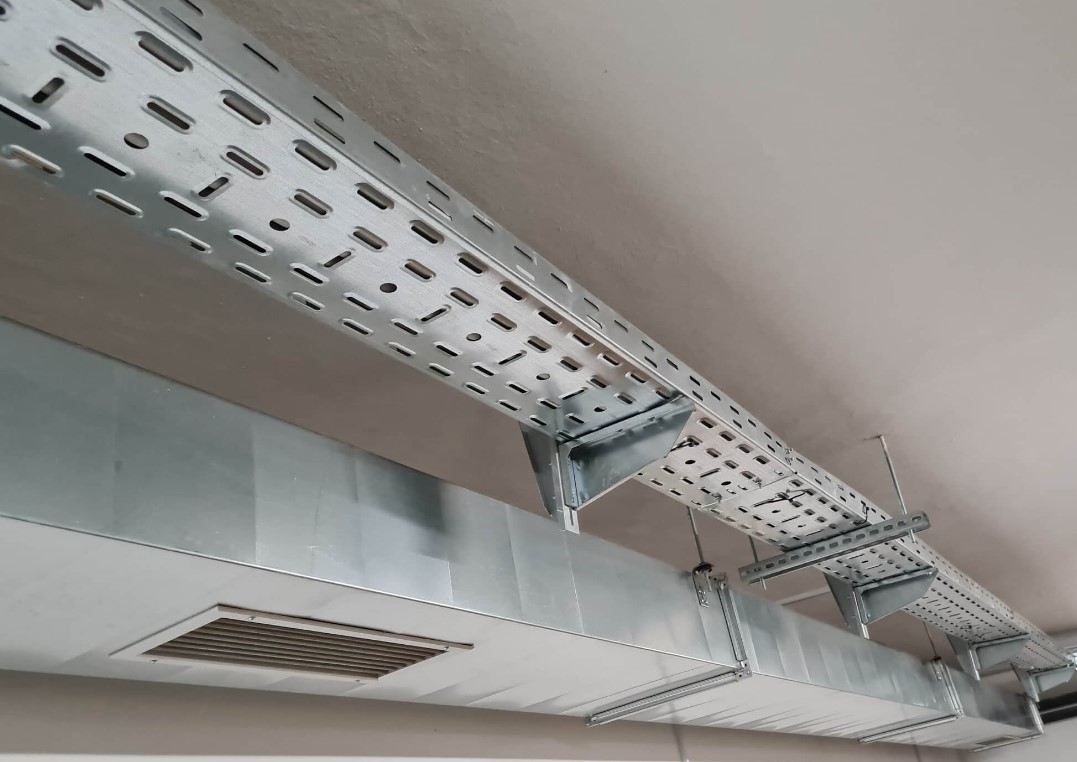 ứng dụng cable tray