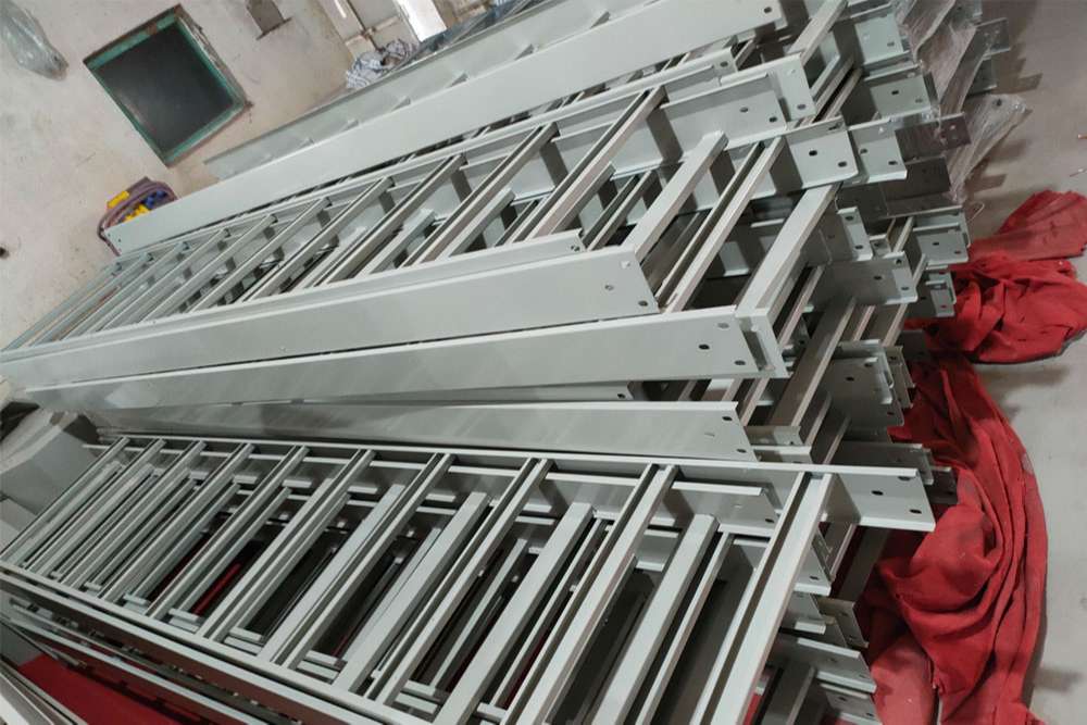 Báo giá thang cáp sơn tĩnh điện